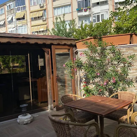 Araz Apartment *